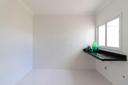 Casa à venda com 100m², 2 quartos e 2 vagasCozinha