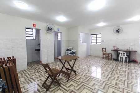 Apartamento para alugar com 42m², 2 quartos e 1 vagaÁrea Comum