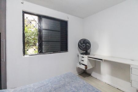 Quarto 1 de apartamento para alugar com 2 quartos, 42m² em Jardim Tua, São Paulo