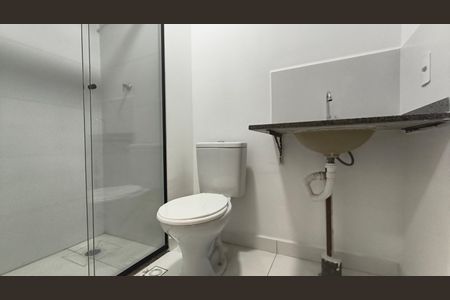 Banheiro de apartamento à venda com 1 quarto, 25m² em Ipiranga, São Paulo