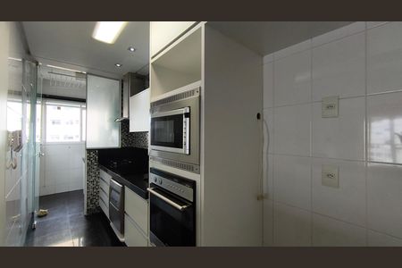 Apartamento à venda com 67m², 2 quartos e 2 vagas Apartamento à venda com 67m², 2 quartos e 2 vagasCozinha