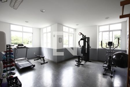 Apartamento à venda com 67m², 2 quartos e 2 vagas Apartamento à venda com 67m², 2 quartos e 2 vagasAcademia