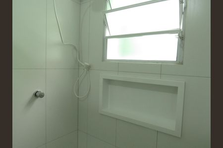 Banheiro de apartamento à venda com 2 quartos, 64m² em Centro, Osasco