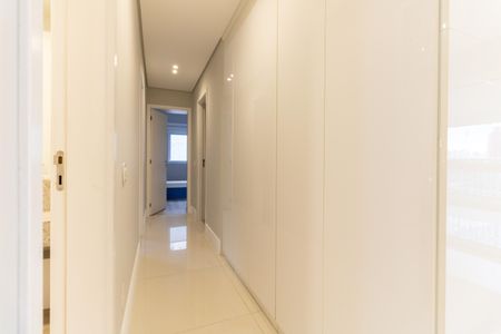 Apartamento para alugar com 140m², 3 quartos e 3 vagasCorredor
