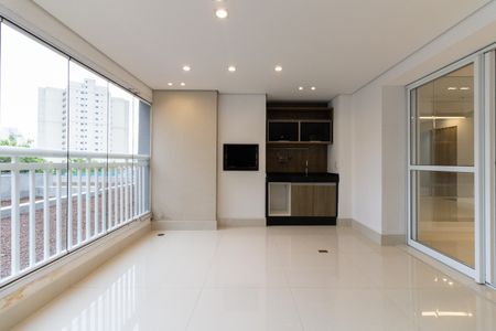 Apartamento para alugar com 140m², 3 quartos e 3 vagasVaranda 
