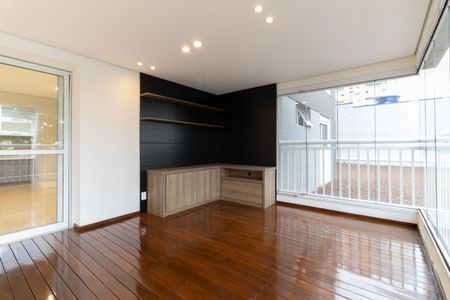 Apartamento para alugar com 140m², 3 quartos e 3 vagasVaranda 