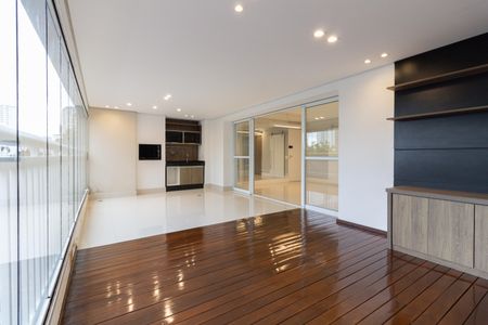 Apartamento para alugar com 140m², 3 quartos e 3 vagasVaranda 