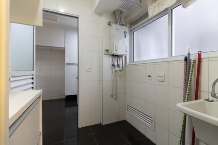 Apartamento para alugar com 140m², 3 quartos e 3 vagasLavanderia 