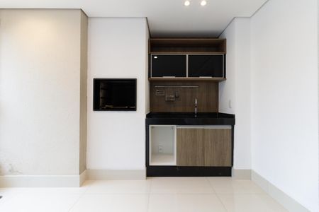 Apartamento para alugar com 140m², 3 quartos e 3 vagasVaranda 