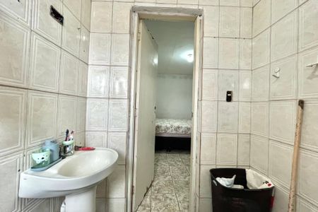 Casa à venda com 500m², 7 quartos e 4 vagas Casa à venda com 500m², 7 quartos e 4 vagasBanheiro 4