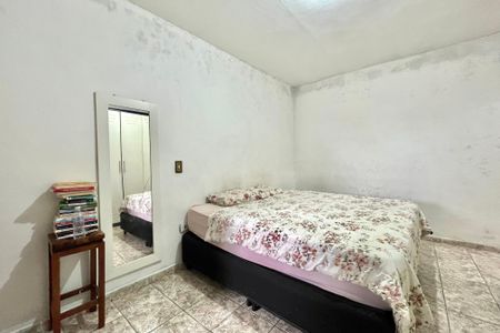 Casa à venda com 500m², 7 quartos e 4 vagas Casa à venda com 500m², 7 quartos e 4 vagasQuarto 5