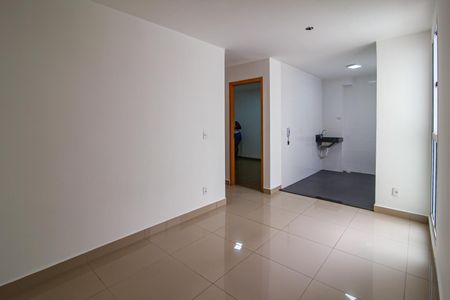 Sala de apartamento para alugar com 2 quartos, 44m² em Distrito Industrial João Narezzi, Indaiatuba