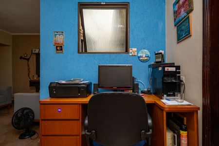 Casa à venda com 96m², 3 quartos e 1 vagaEscritório