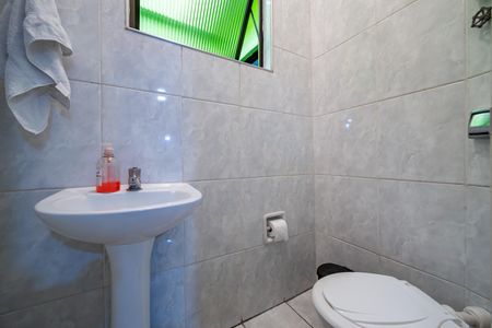 Casa à venda com 96m², 3 quartos e 1 vagaLavabo