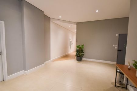 Apartamento à venda com 44m², 2 quartos e sem vaga Apartamento à venda com 44m², 2 quartos e sem vagaHall de entrada