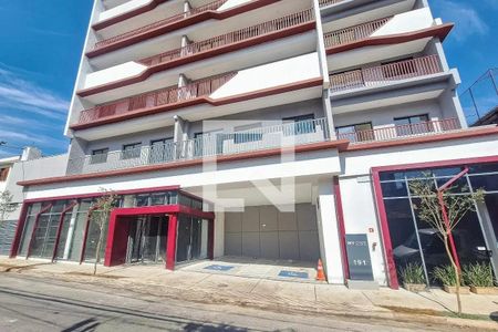 Apartamento à venda com 44m², 2 quartos e sem vaga Apartamento à venda com 44m², 2 quartos e sem vagaFachada