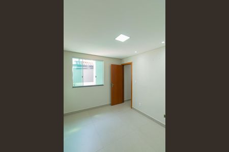 Casa à venda com 90m², 3 quartos e 1 vaga