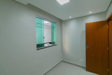 Casa à venda com 90m², 3 quartos e 1 vaga