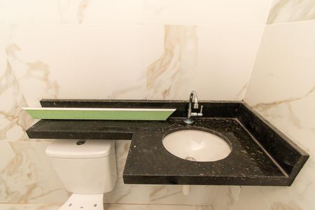 Apartamento à venda com 48m², 2 quartos e sem vagaBanheiro