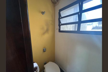 Casa à venda com 270m², 3 quartos e 3 vagasBanheiro 1