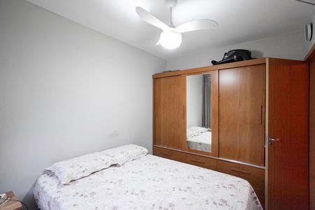 Quarto 2 de apartamento à venda com 2 quartos, 49m² em Cabral, Contagem