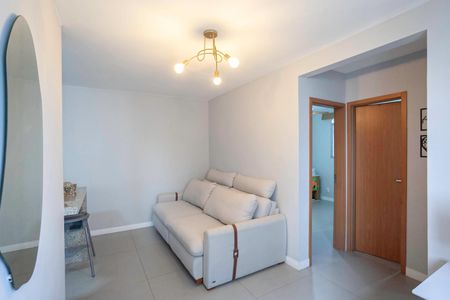 Sala de apartamento à venda com 2 quartos, 49m² em Cabral, Contagem