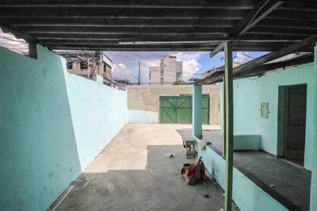 Casa para alugar com 120m², 2 quartos e 5 vagasGaragem