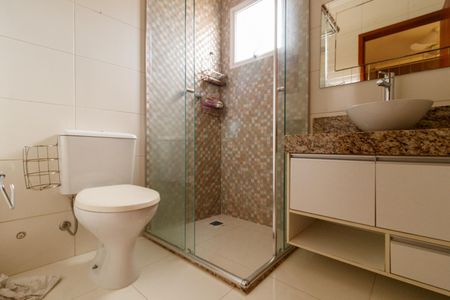 Casa para alugar com 145m², 3 quartos e 2 vagasBanheiro da Suíte 2