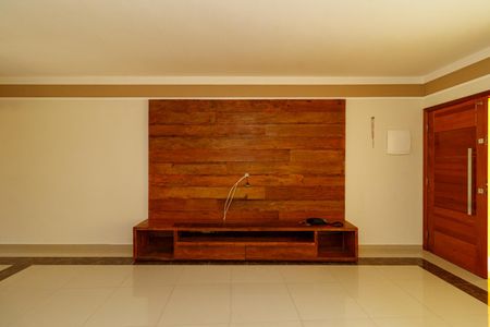 Casa para alugar com 145m², 3 quartos e 2 vagasSala