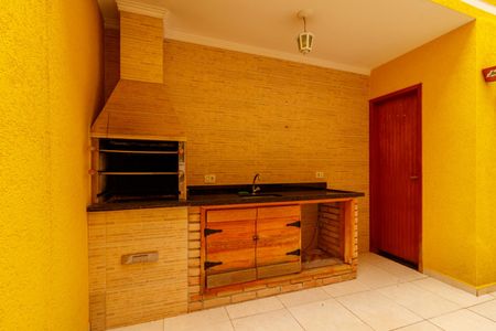 Casa para alugar com 145m², 3 quartos e 2 vagasÁrea externa e de serviço