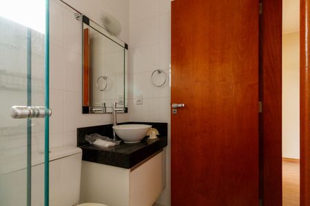 Casa para alugar com 145m², 3 quartos e 2 vagasBanheiro da Suíte