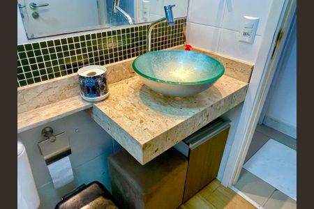 Apartamento para alugar com 59m², 2 quartos e 1 vagaBanheiro 2