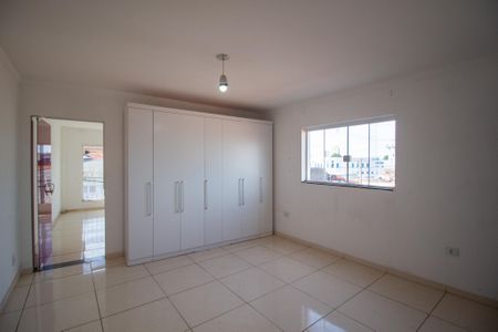 Casa para alugar com 248m², 2 quartos e 2 vagasSuite 
