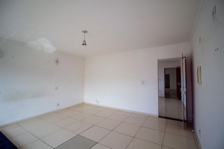 Casa para alugar com 248m², 2 quartos e 2 vagasQuarto 