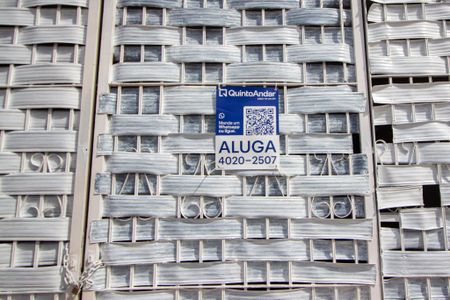 Casa para alugar com 248m², 2 quartos e 2 vagasFachada 