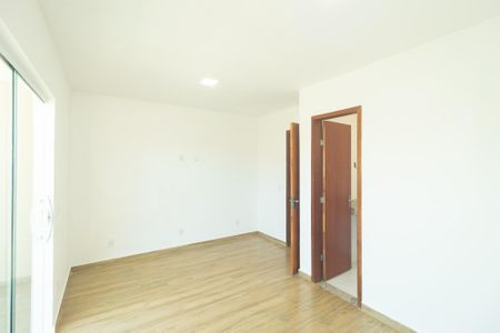 Casa para alugar com 208m², 3 quartos e 2 vagasSuíte