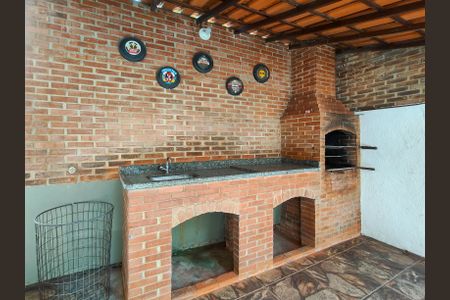 Apartamento à venda com 64m², 2 quartos e 1 vagaÁrea comum - Churrasqueira