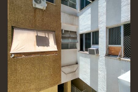 Apartamento à venda com 64m², 2 quartos e 1 vagaVista do Quarto 2