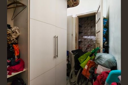 Apartamento à venda com 64m², 2 quartos e 1 vagaQuarto de Serviço