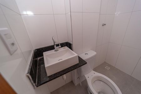 Apartamento para alugar com 44m², 2 quartos e sem vaga Apartamento para alugar com 44m², 2 quartos e sem vagaBanheiro