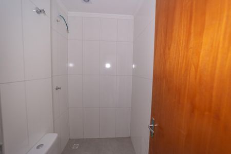 Apartamento para alugar com 44m², 2 quartos e sem vaga Apartamento para alugar com 44m², 2 quartos e sem vagaBanheiro