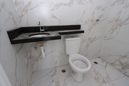 Apartamento à venda com 45m², 2 quartos e sem vagaBanheiro