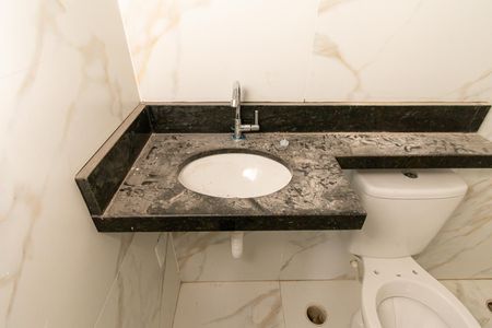 Apartamento à venda com 55m², 2 quartos e sem vagaBanheiro