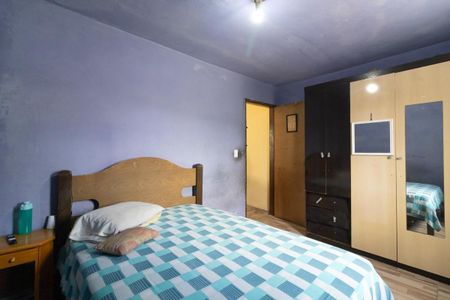 Casa à venda com 80m², 4 quartos e 1 vagaQuarto 2