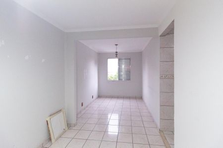 Sala de apartamento para alugar com 2 quartos, 52m² em Conjunto Habitacional Presidente Castelo Branco, Carapicuíba