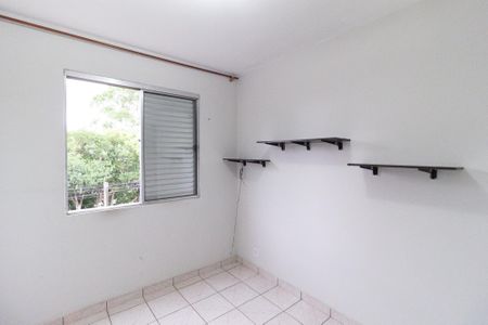 Quarto 1 de apartamento para alugar com 2 quartos, 52m² em Conjunto Habitacional Presidente Castelo Branco, Carapicuíba