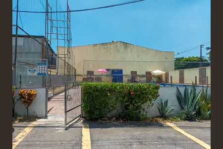 Apartamento para alugar com 70m², 2 quartos e sem vaga Apartamento para alugar com 70m², 2 quartos e sem vagaÁrea comum - Piscina