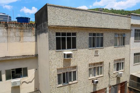 Apartamento para alugar com 70m², 2 quartos e sem vaga Apartamento para alugar com 70m², 2 quartos e sem vagaVista do Quarto 2
