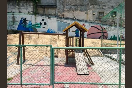 Apartamento para alugar com 70m², 2 quartos e sem vaga Apartamento para alugar com 70m², 2 quartos e sem vagaÁrea comum - Playground