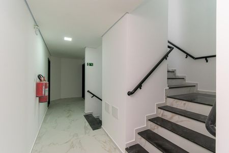Apartamento à venda com 45m², 2 quartos e sem vagaÁrea comum 